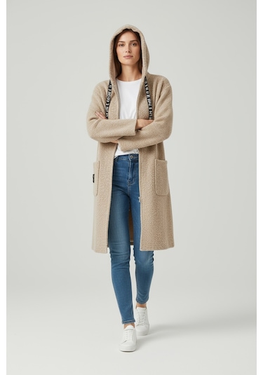 Kadın Üstten Cepli Kapüşonlu Önü Fermuarlı Kaşe Hırka Vizon