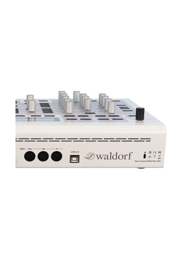 Waldorf Kyra virtual Analog Fpga-based Synthesizer