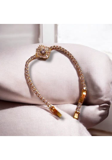 Kırmızı Sanat Evi Kare Full Taşlı Gold Su Yolu Klipsli Çelik Bileklik