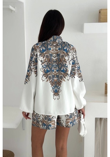 İthal Atlas Kumaş Bluz&şort Takım Beyaz