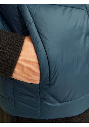 Jack & Jones Erkek Yelek Siyah-mavi 12258457 Jjesprınt Bodywarmer 25kw21000447 W212216