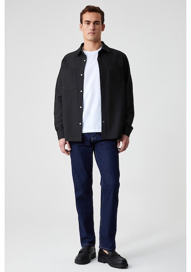 Jakarı Erkek Regular Fit Standart Kesim Klasik Yaka Desenli Çıtçıtlı Siyah Gömlek