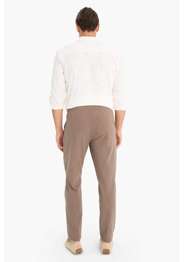 DeFacto %100 Pamuk Keten Görünümlü Yazlık Jogger Pantolon Dar Paça Beli Bağcıklı Lastikli Cepli Z6475AZ25SPBN571 DeFacto %100 Pamuk Keten Görünümlü Yazlık Jogger Pantolon Dar Paça Beli Bağcıklı Lastikli Cepli Z6475AZ25SPBN571