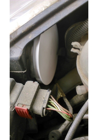 Peugeot 207 Far Kapak