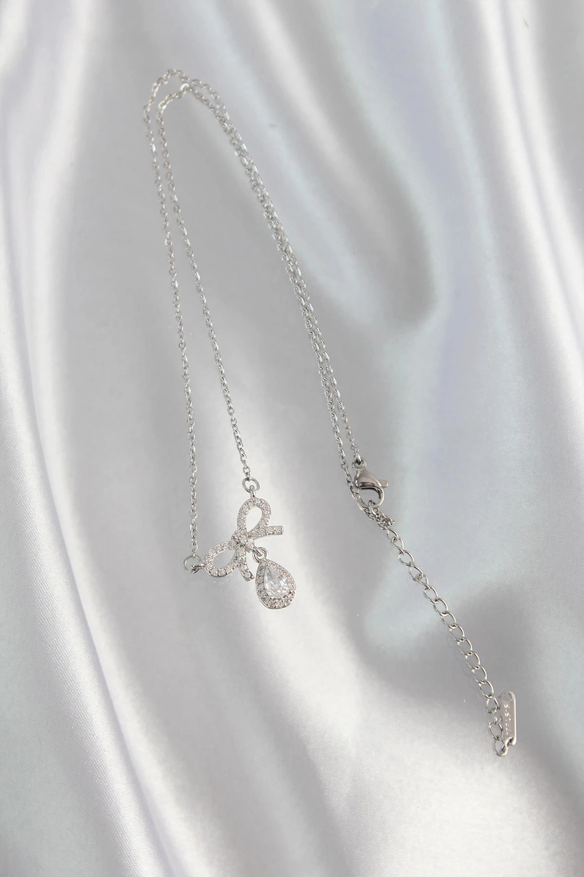 Dodes 316l Çelik Gümüş Renk Zirkon Taşlı Fiyonk Detay Damla Kolye Tg27bko8922 Çok renkli