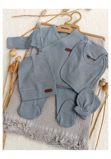 Gri 4 Kat Müslin Battaniyeli 6 Parça Hastane Çıkışı Zıbın Seti Gri