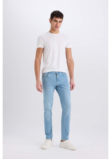 DeFacto Carlo Skinny Fit Ekstra Dar Kalıp Normal Bel Ekstra Dar Paça Jean Pantolon D0025AX25SPNM39 DeFacto Carlo Skinny Fit Ekstra Dar Kalıp Normal Bel Ekstra Dar Paça Jean Pantolon D0025AX25SPNM39