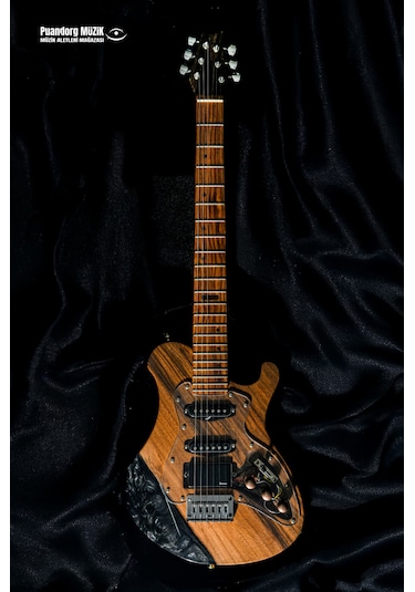Elektro Gitar Custom Epoksi & Yıllanmış Ağaç Kişiye Özel Transparent Black