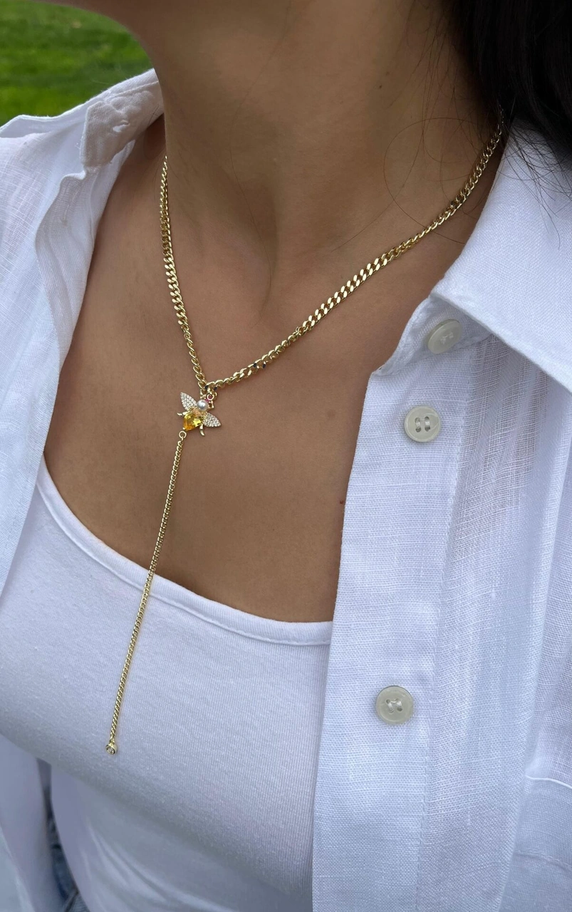 Arı Charmlı Y Kolye Çok Renkli