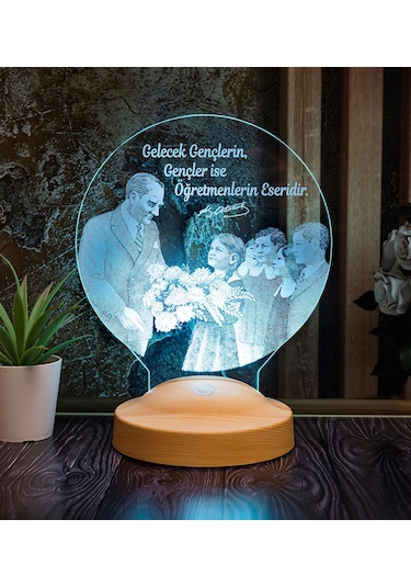 Baş Öğretmen Mustafa Kemal Atatürk ve Öğrenciler, Öğretmene Hediye Atatürk Sözleri Yazılabilen Led Lamba