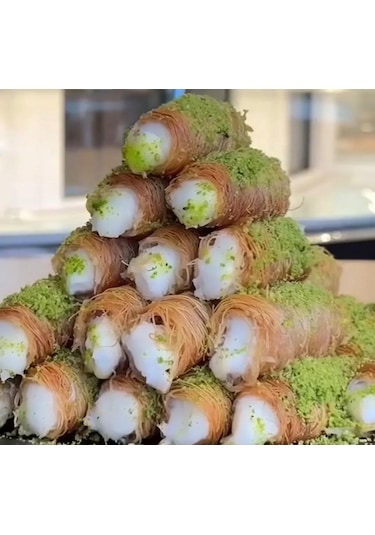 Maldiyem Sarma Tatlı Kadayıflı Lotuslu Tatlı 1 Kg