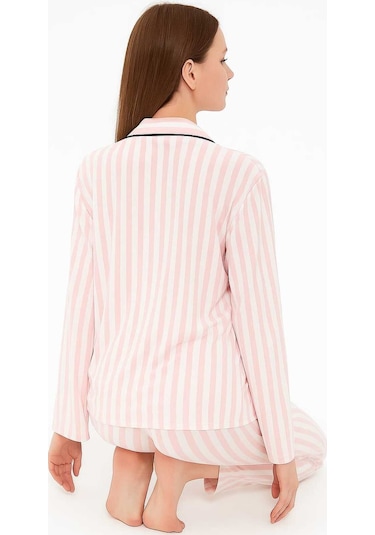 Çizgili Pembe Renk Gömlek Uzun Kol Pijama Takımı Pembe