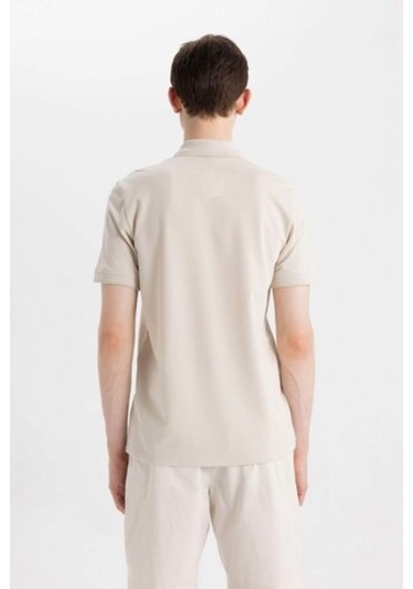 DeFacto Slim Fit Dar Kesim Polo Yaka Kısa Kollu Pamuklu Tişört D0033AXNSBG779 DeFacto Slim Fit Dar Kesim Polo Yaka Kısa Kollu Pamuklu Tişört D0033AXNSBG779