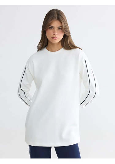 Lc Waikiki Beyaz Bisiklet Yaka Soft Touch Kadın Sweatshirt