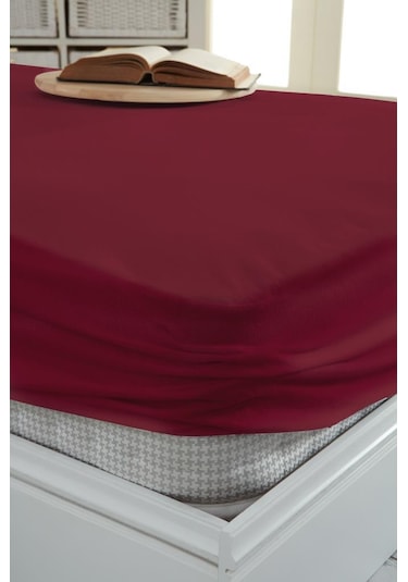 Decovilla Ruby Kırmızı Renkli Micro Fitted Sıvı Geçirmez Alez