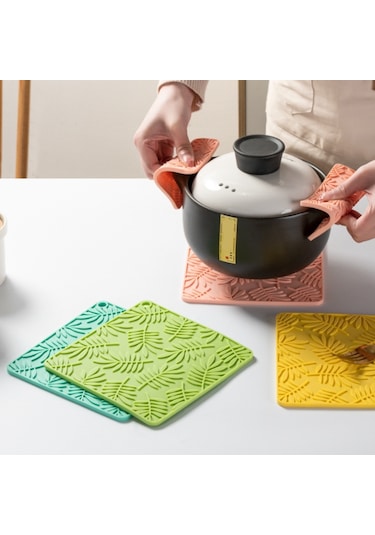 Sones 9.5cm Ev Tipi Kare Silikon Isı Yalıtım Matı Mutfak Yüksek Sıcaklığa Dayanıklı Pişirme Matı Sarı