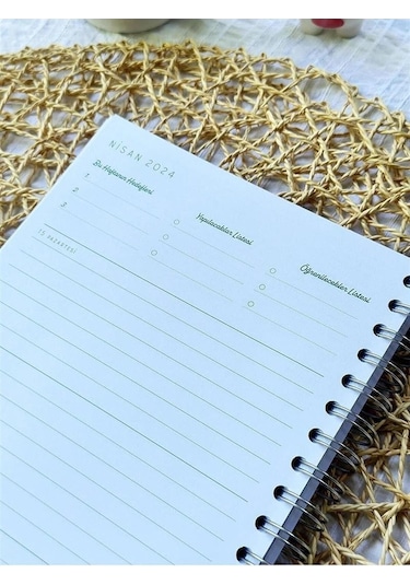 Victoria's Journals Akademik Ajanda 2023 - 2024 Haftalık Spiralli Sert Kapak 17 x 24 CM 23-9114 Çok Renkli