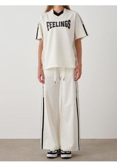 Kız Çocuk Feelings Baskılı Tshirt Pantolon Tasarım Takım-15516 Ekru