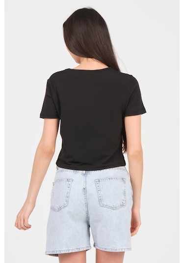 As Collection Siyah Bisiklet Yaka Kısa Kol Sandy Kadın Crop 001