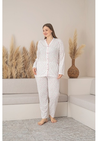 X-dreamy Büyük Beden Pamuklu Çiçekli Önden Düğmeli Pijama Takımı Ekru