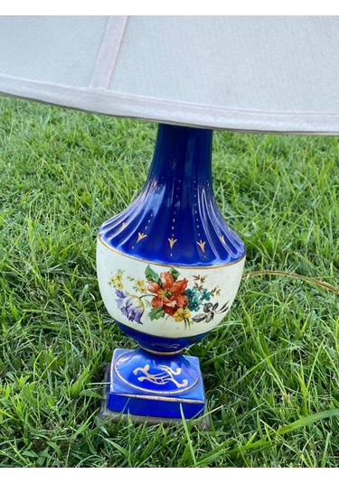 Çiçek Motifli Porselen Abajur 57 CM