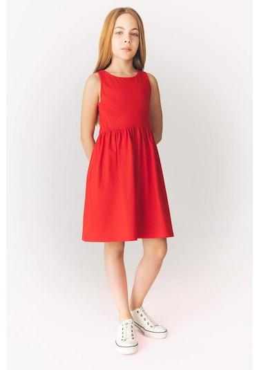 DeFacto Kız Çocuk Bisiklet Yaka Basic Düz Kolsuz Yazlık Elbise B4336A825SMRD51 DeFacto Kız Çocuk Bisiklet Yaka Basic Düz Kolsuz Yazlık Elbise B4336A825SMRD51