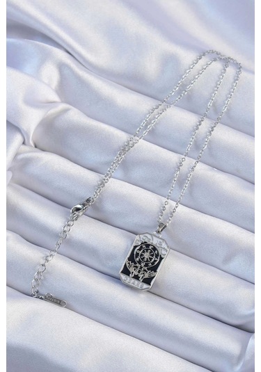 316l Çelik Zincir Gümüş Renk İşlemeli Siyah Mineli Tarot Kolye