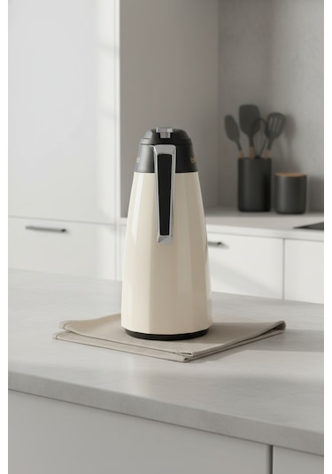 Bernardo Lustra Cam Termos Krem 1.5 Litre Krem