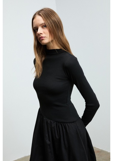 PANI PANTI Kadın Üstü Ribana Eteği Poplin Vücuda Oturan Siyah Elbise