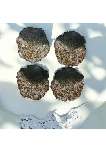 Epoksi Reçine Bardak Altlığı - 4'lü Takım - Koyu Yeşil Ve Altın Glitter - Çap: 12 Cm Koyu Yeşil