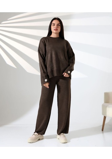 Rahat Kalıp Kol Detaylı Triko Takım Kahverengi