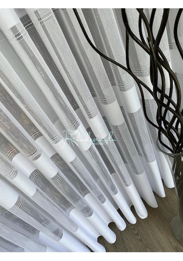 Tül Perde Derin Desen Armür Düz Enine Hizalı Beyaz