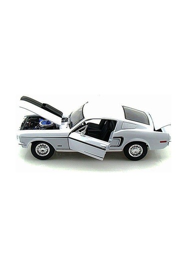 1:18 1968 Ford Mustang Gt Cobra - Jet