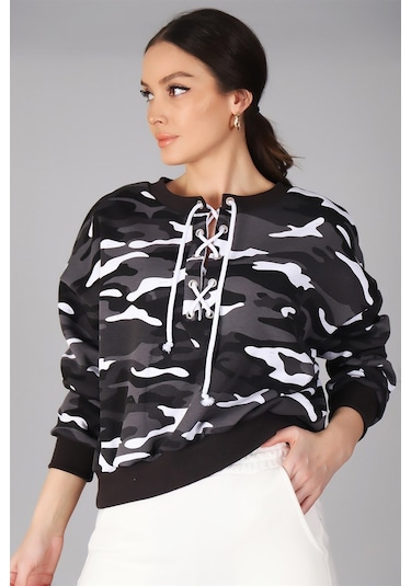 Sweetness Kadın Kamuflaj Desenli Önü Bağcıklı Oversize Sweatshirt SIYAH
