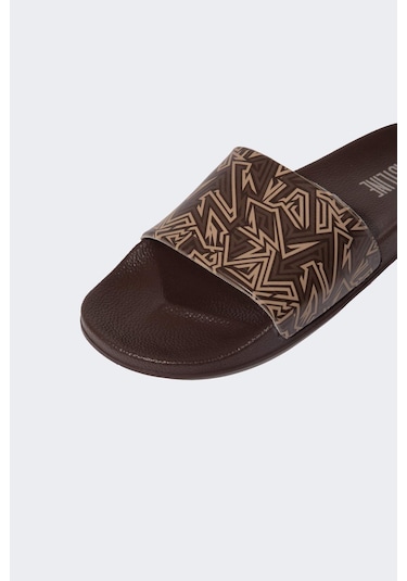 DeFacto Erkek Düz Taban Tek Bantlı Eva Terlik C3000AX24SMBN450 DeFacto Erkek Düz Taban Tek Bantlı Eva Terlik C3000AX24SMBN450