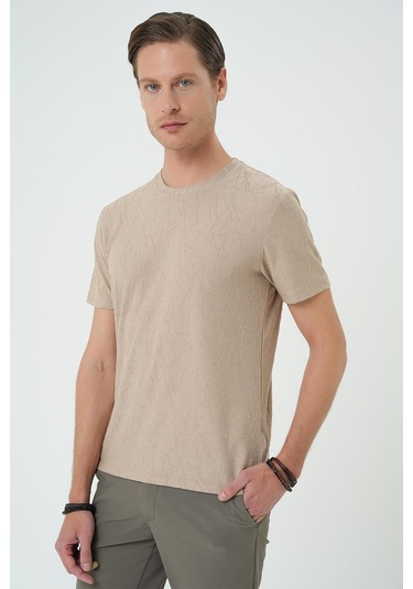Comfort Fit Bisiklet Yaka Kabartma Desenli Casual Bej Tişört Ts 899 Bej