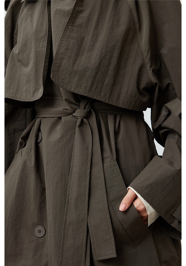 Manuka Lızbon Oversıze Kısa Trençkot Vizon