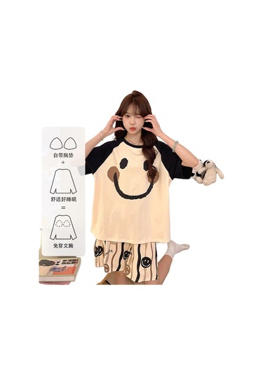 Snapbuy Göğüs Yastığı İle Şişme Önleyici Pijama Kadın Yaz Gülen Kore Kısa Kollu Şort Sevimli Öğrenci İnce Ev Giyim Seti 6015 Siyah Gülen Yüz Göğüs Yastığı İle