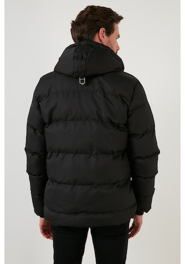 Buratti Kapüşonlu Suya Ve Rüzgara Dayanıklı Soğuk Geçirmez Slim Fit Erkek Mont 5717101 Siyah Buratti Kapüşonlu Suya Ve Rüzgara Dayanıklı Soğuk Geçirmez Slim Fit Erkek Mont 5717101 Siyah