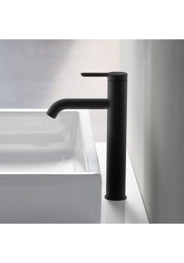 Duravit C.1 Tezgah Üstü Lavabo Bataryası L Boy Mat Siyah, C11030002046 Siyah