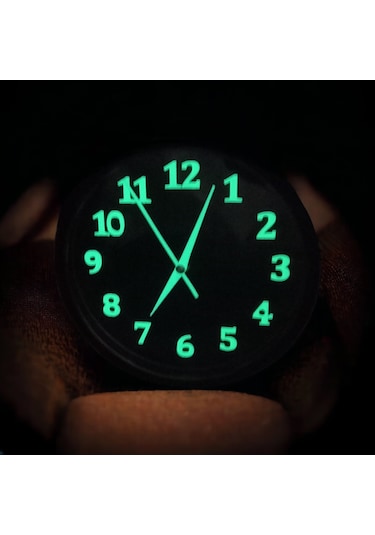 Fosforlu Gece Parlayan Siyah Salon Mutfak Ofis Duvar Saati 22 Cm Siyah