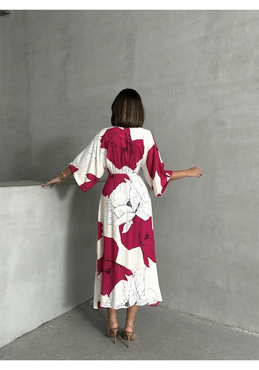 Kadın Kruvaze Yaka Yırtmaçlı Uzun Yazlık Elbise Fuşya - Beyaz