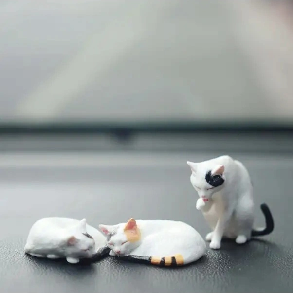 Trendooze Güneşli022 1/12 Ölçekli Yalayan Kedi Heykeli, Masüstü Dekor Sevimli Sfenks Kedi Figürü