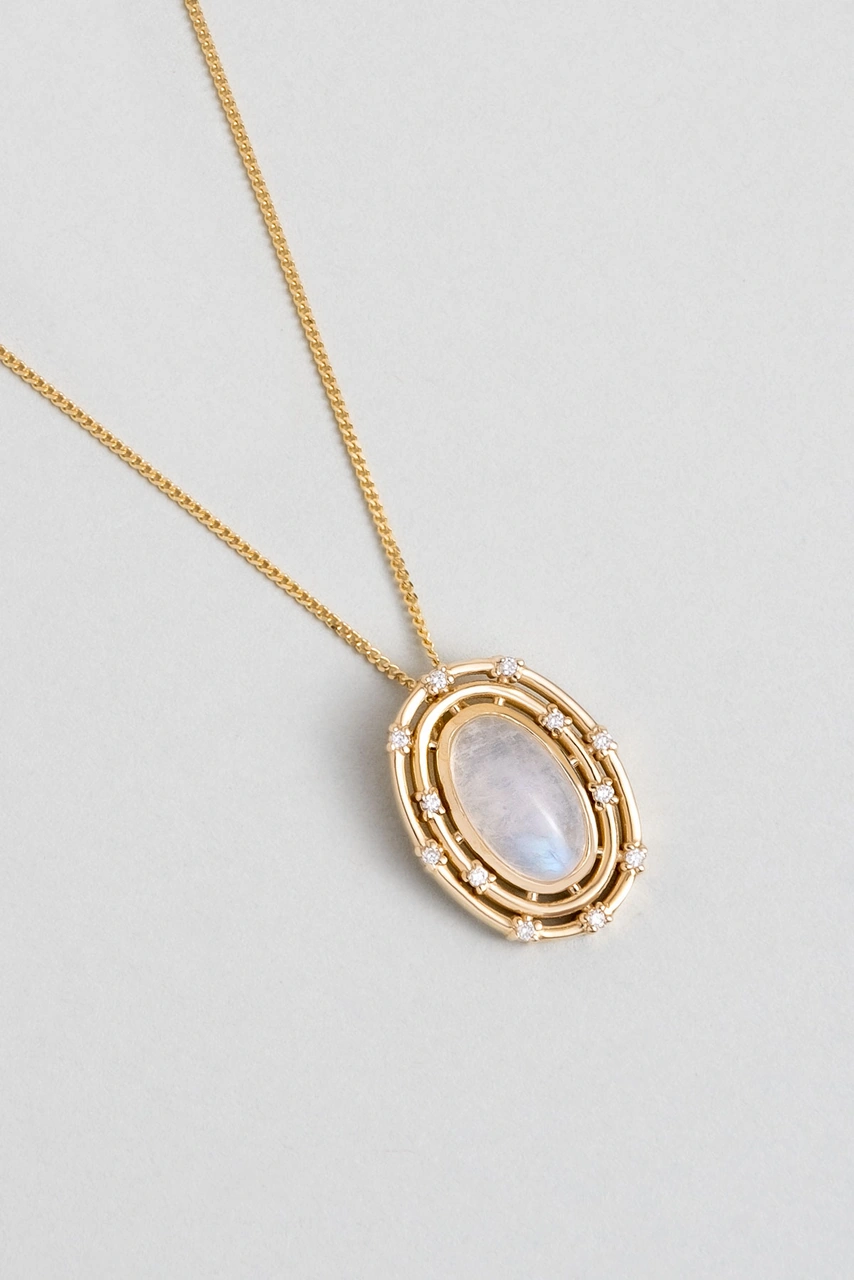 Ay Taşlı 14 Ayar Sarı Altın Pırlanta Kolye