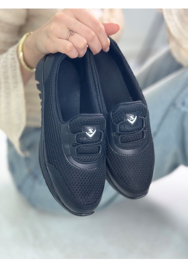 Günlük Kadın Spor Ayakkabı Lastik Bağcık Fileli Hava Alabilen Rahat Kaymaz Taban Sneaker 3005 Siyah
