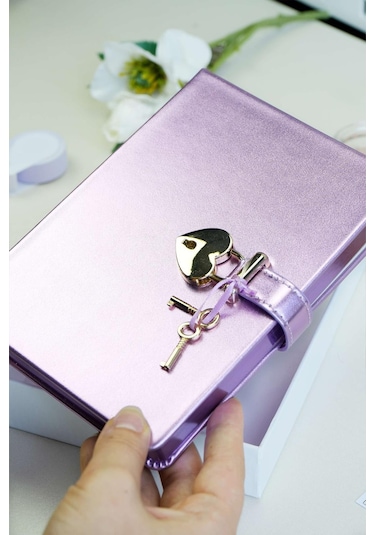 Hush Hush Kilitli Metalik Defter Kutulu 80gr. 160 Yp. Çiz..lila Lila