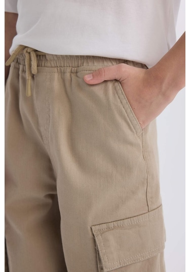 DeFacto Erkek Çocuk Kargo Cepli Beli Bağcıklı Lastikli Paça Jogger Paça Gabardin Pantolon C6623A824AUBG129 DeFacto Erkek Çocuk Kargo Cepli Beli Bağcıklı Lastikli Paça Jogger Paça Gabardin Pantolon C6623A824AUBG129