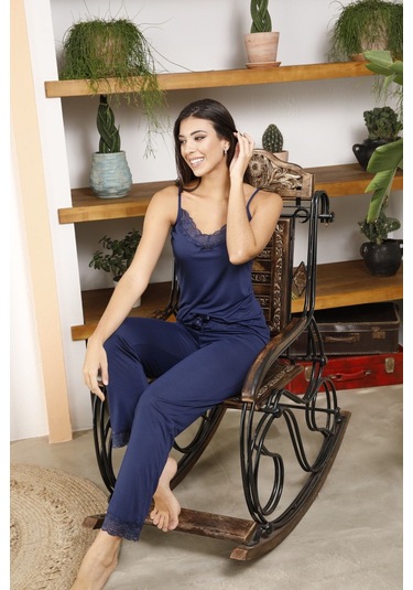 Kadın Lacivert Ip Askılı Dantelli Pijama Takımı Lacivert