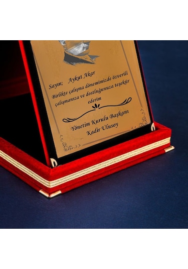 Kişiye Özel Atatürk Tasarımlı Plaket - Kadife Kutulu