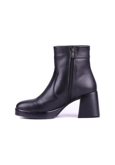 Shoetyle - Hakiki Deri Siyah Renk Topuklu Kadın Bot - 25102452-1381 Siyah